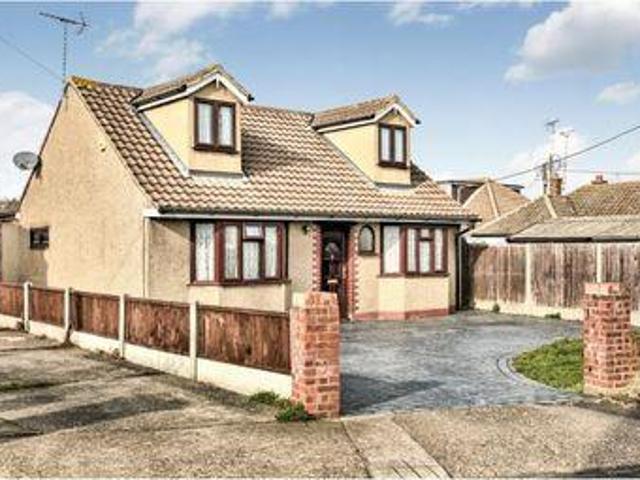 House for sale in Barling