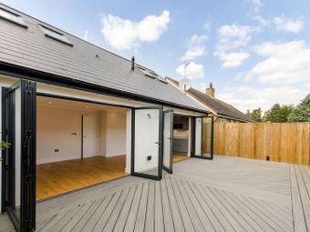 House for sale in Royal Borough of Kingston upon Thames, Greater London