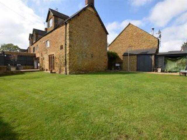 House for sale in Evershot, Oxfordshire