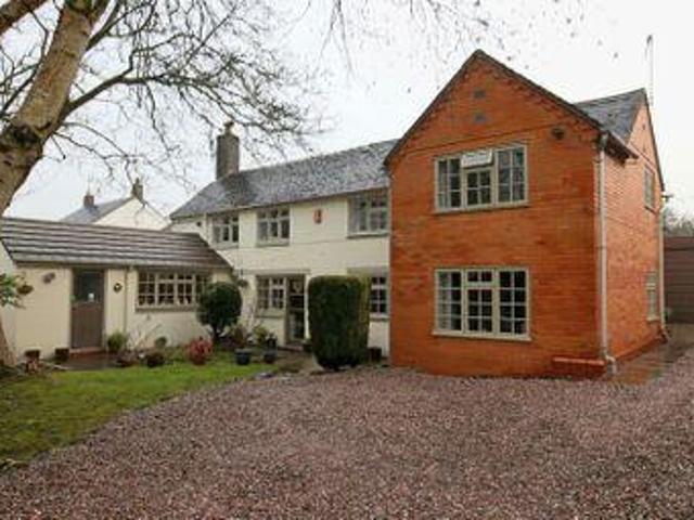House for sale in Stoke-on-Trent
