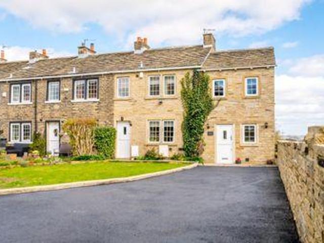 House for sale in Halifax, West Yorkshire