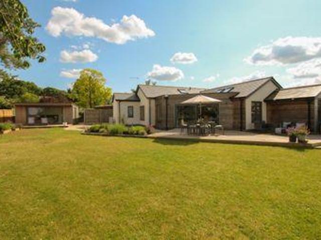 House for sale in Chelmondiston, Suffolk
