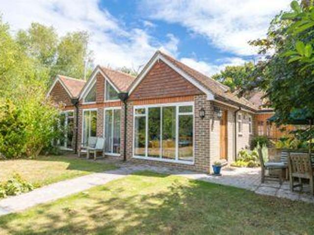 House for sale in Polegate, Cross In Hand