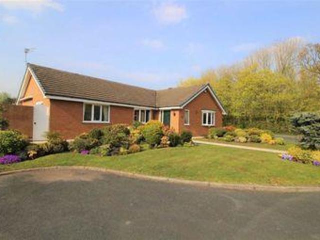 House for sale in Higher Bartle, Lancashire