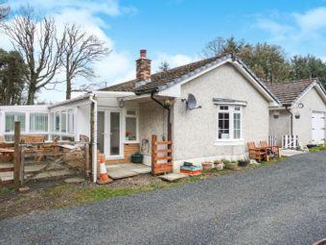 House for sale in Airdrie, Scotland