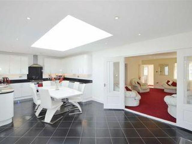 House for sale in Southend-on-Sea, Alton Barnes