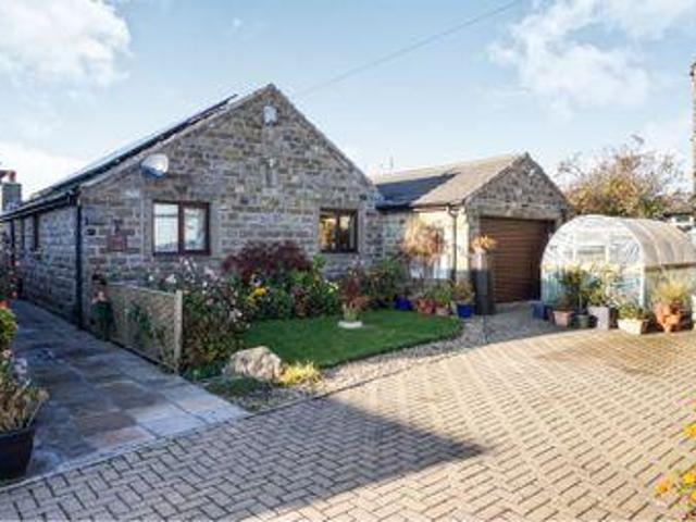 House for sale in Dewsbury, West Yorkshire
