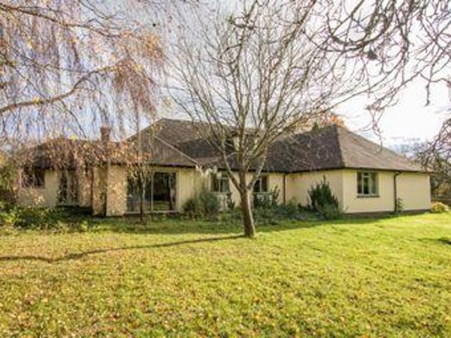 House for sale in Duton Hill, Essex