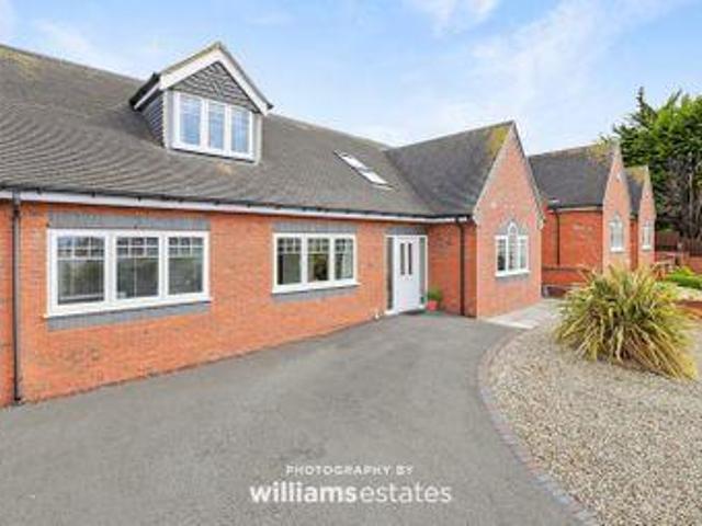 House for sale in Prestatyn, Wales