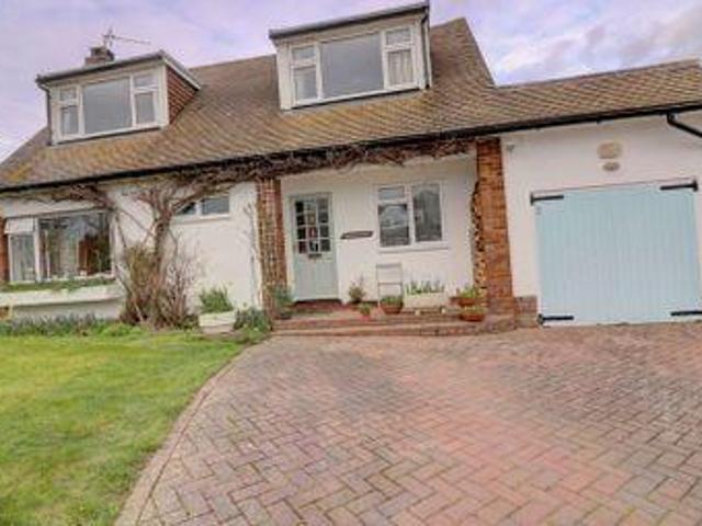 House for sale in Sandown Park, Kent