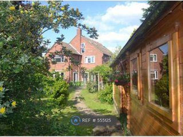 House for rent in Bedford