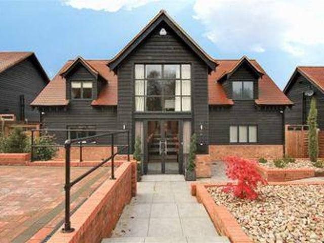 House for rent in Borehamwood, Hertfordshire