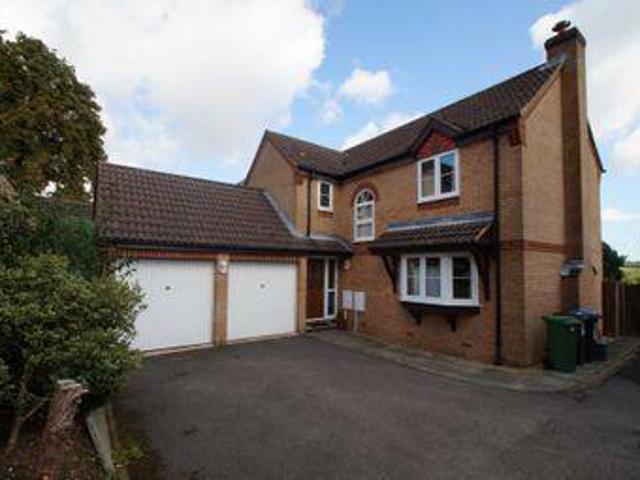 House for rent in Pouchen End, Hertfordshire