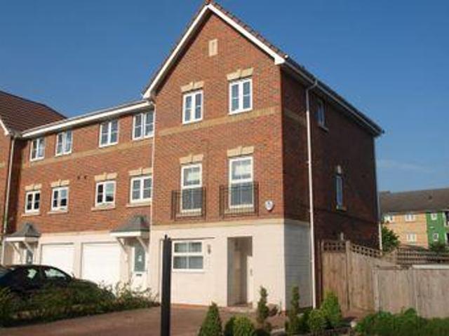 House for rent in Uxbridge, Greater London