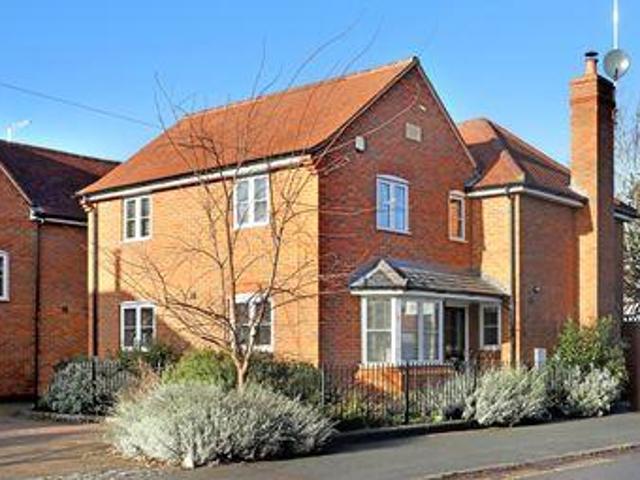 House for rent in Bourne End, Buckinghamshire