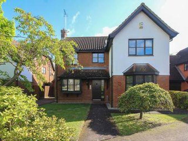 House for rent in Navestock Side