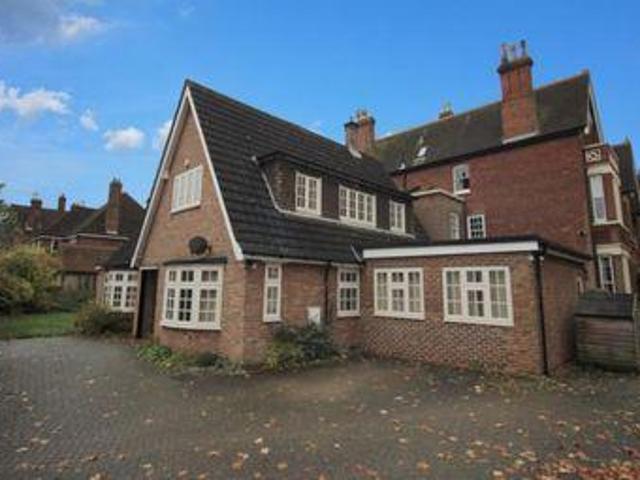 House for rent in Bedford