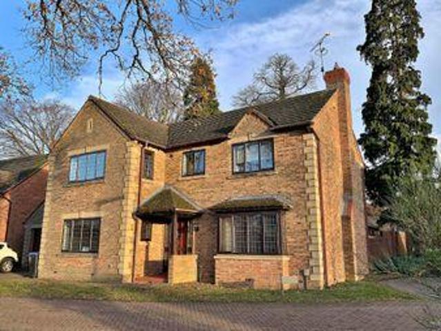 House for rent in Woking, Surrey