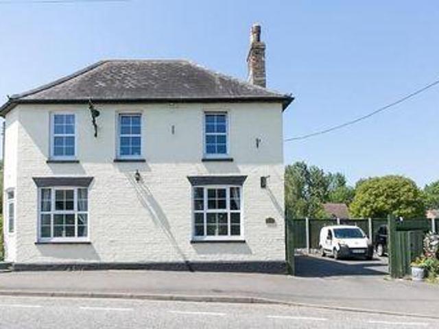 House for rent in Chelmondiston, Suffolk