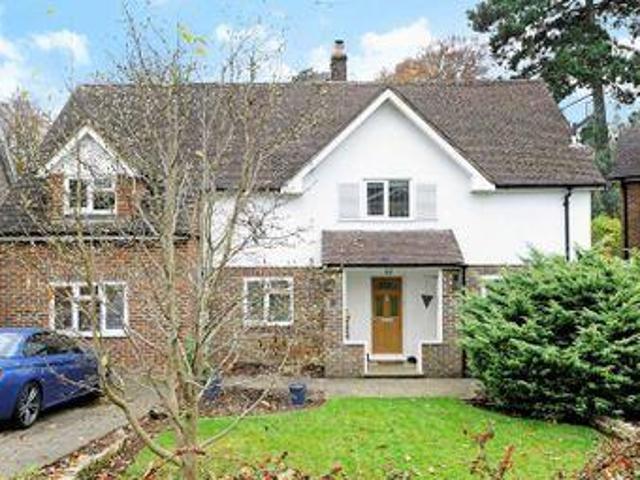 House for rent in Fole, Surrey