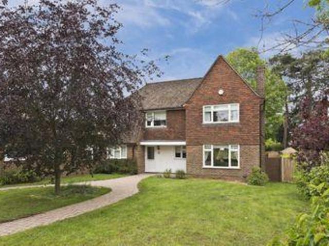 House for rent in Ashtead, Mole Valley