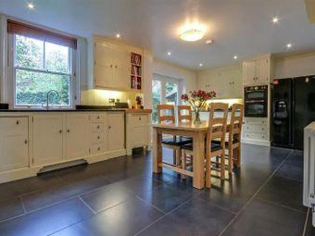 House for rent in Perryfields, West Sussex