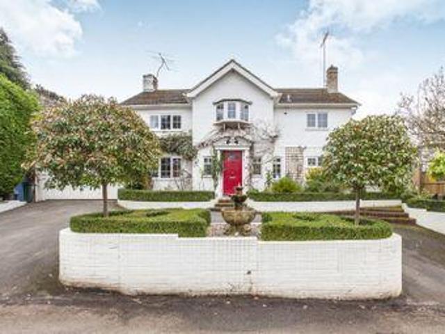 House for sale in Bourne End, Buckinghamshire