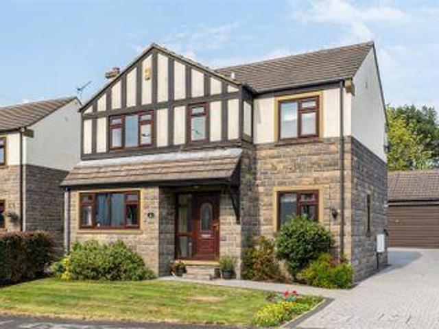 House for sale in Pudsey, West Yorkshire