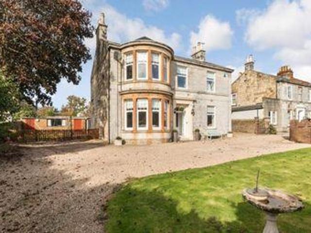House for sale in Kilwinning, Scotland