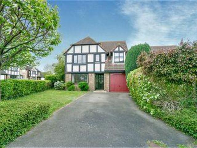 House for sale in King's Walden, Hertfordshire