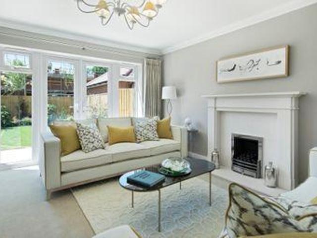 House for sale in Fole, Surrey
