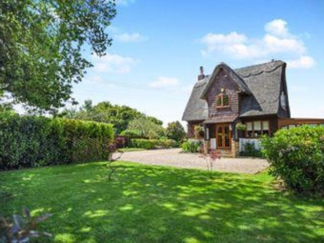 House for sale in Oad Street, Kent