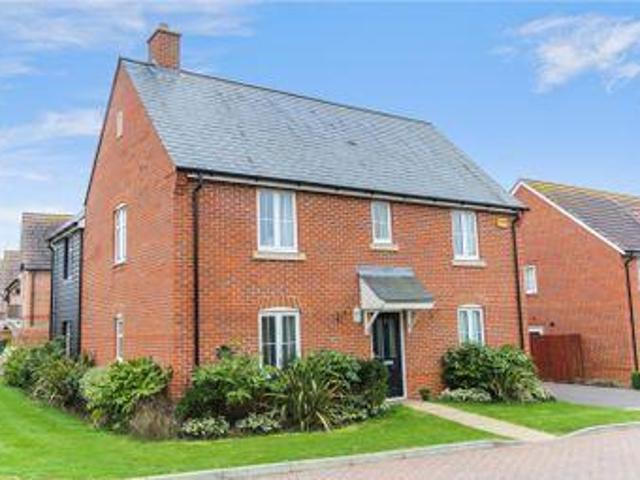 House for sale in Spring Vale, Hampshire