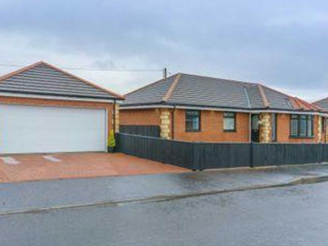 House for sale in Larkhall, Scotland