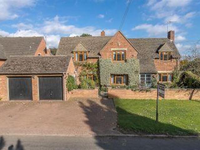 House for sale in Evershot, Oxfordshire