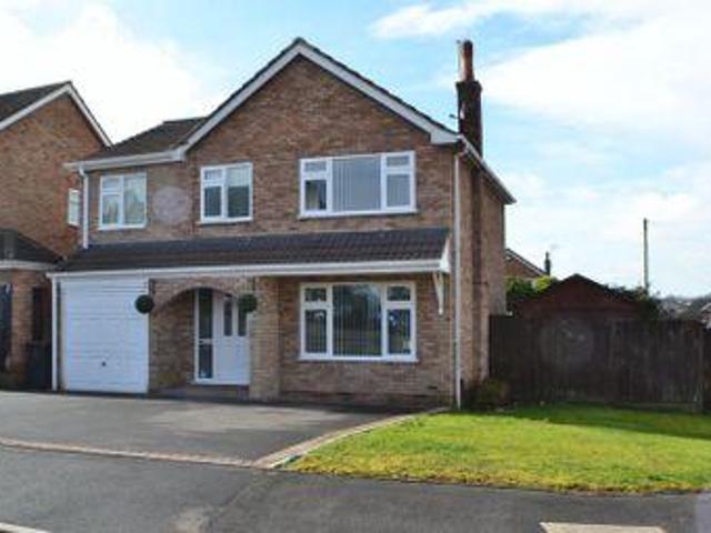 House for sale in Camp Hill, Warwickshire