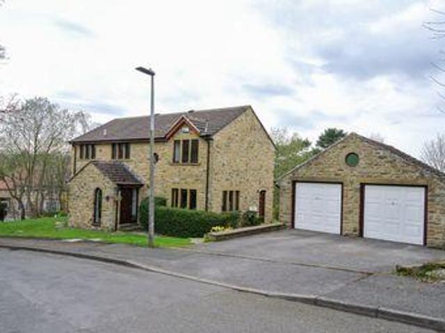 House for sale in Holmfirth, West Yorkshire