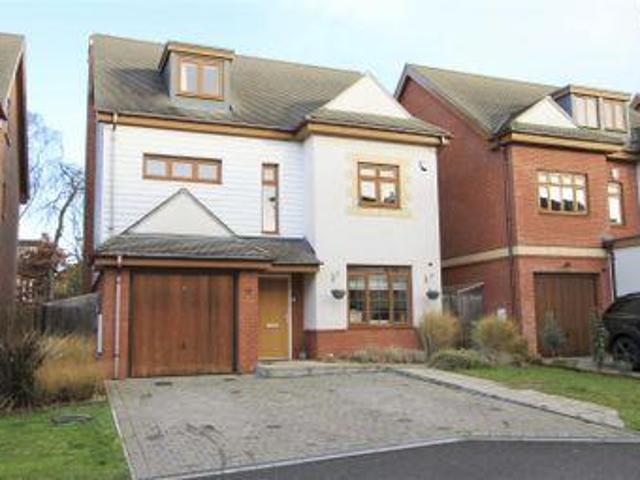 House for sale in Ruislip, Greater London