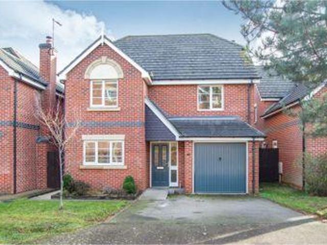 House for sale in Northampton, Northamptonshire