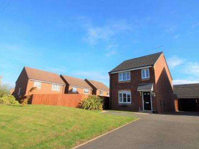 House for sale in Stoke-on-Trent