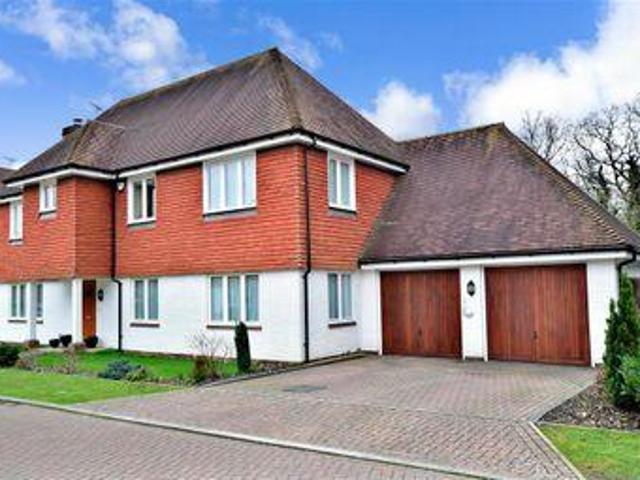 House for sale in Horsham, West Sussex