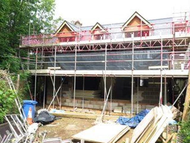 House for sale in Ascot