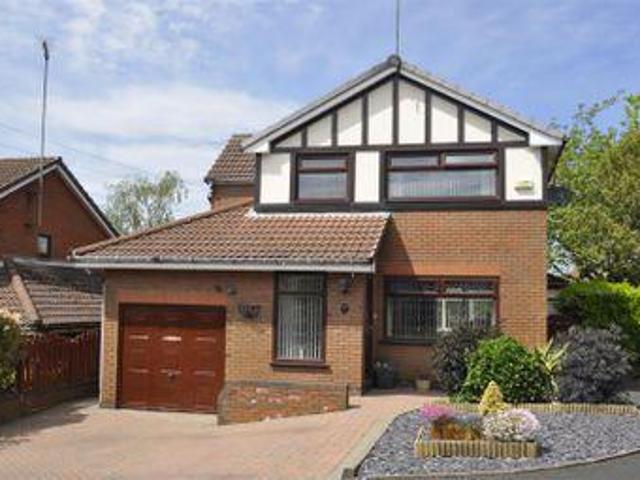 House for sale in Stalybridge, Tameside