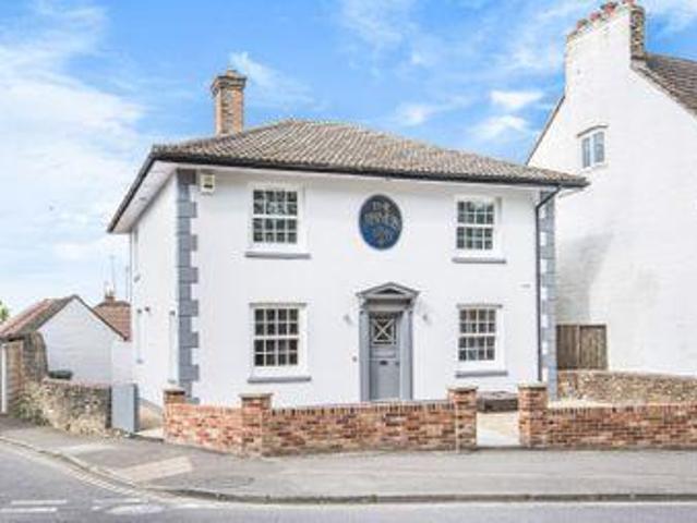 House for sale in Horsham, West Sussex