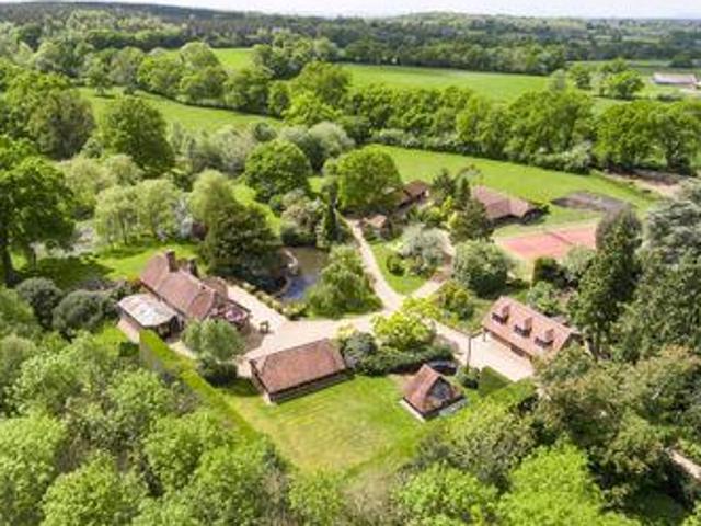 House for sale in Horsham, West Sussex