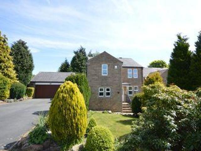 House for sale in Holmfirth, West Yorkshire