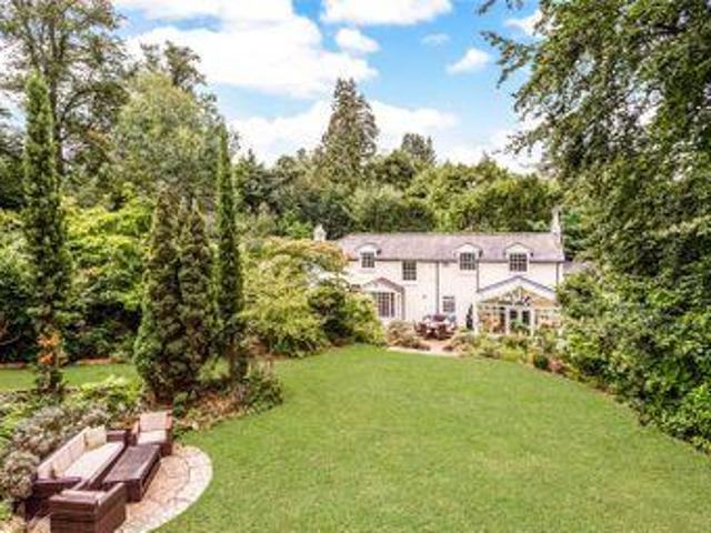 House for sale in Sandown Park, Kent