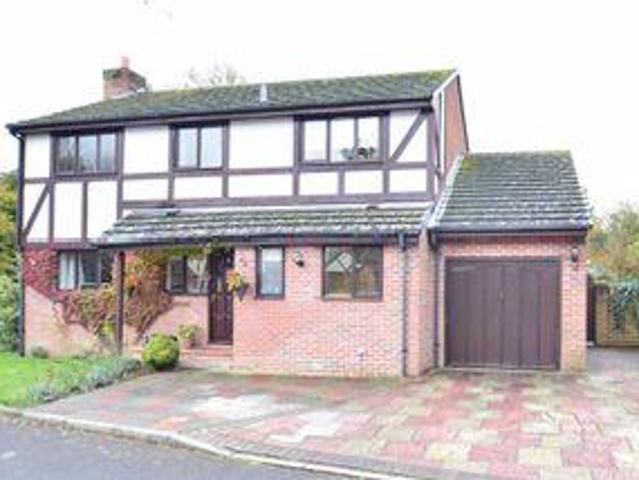 House for sale in Horsham, West Sussex