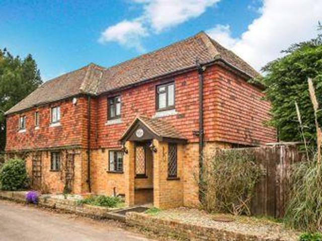 House for sale in Oad Street, Kent