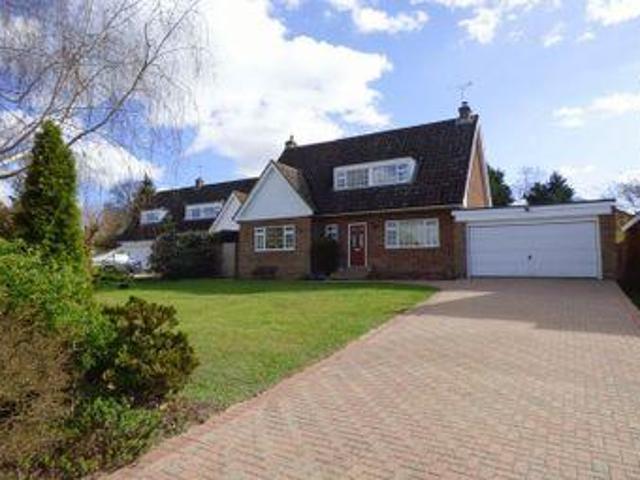 House for sale in Pachesham Park, Surrey